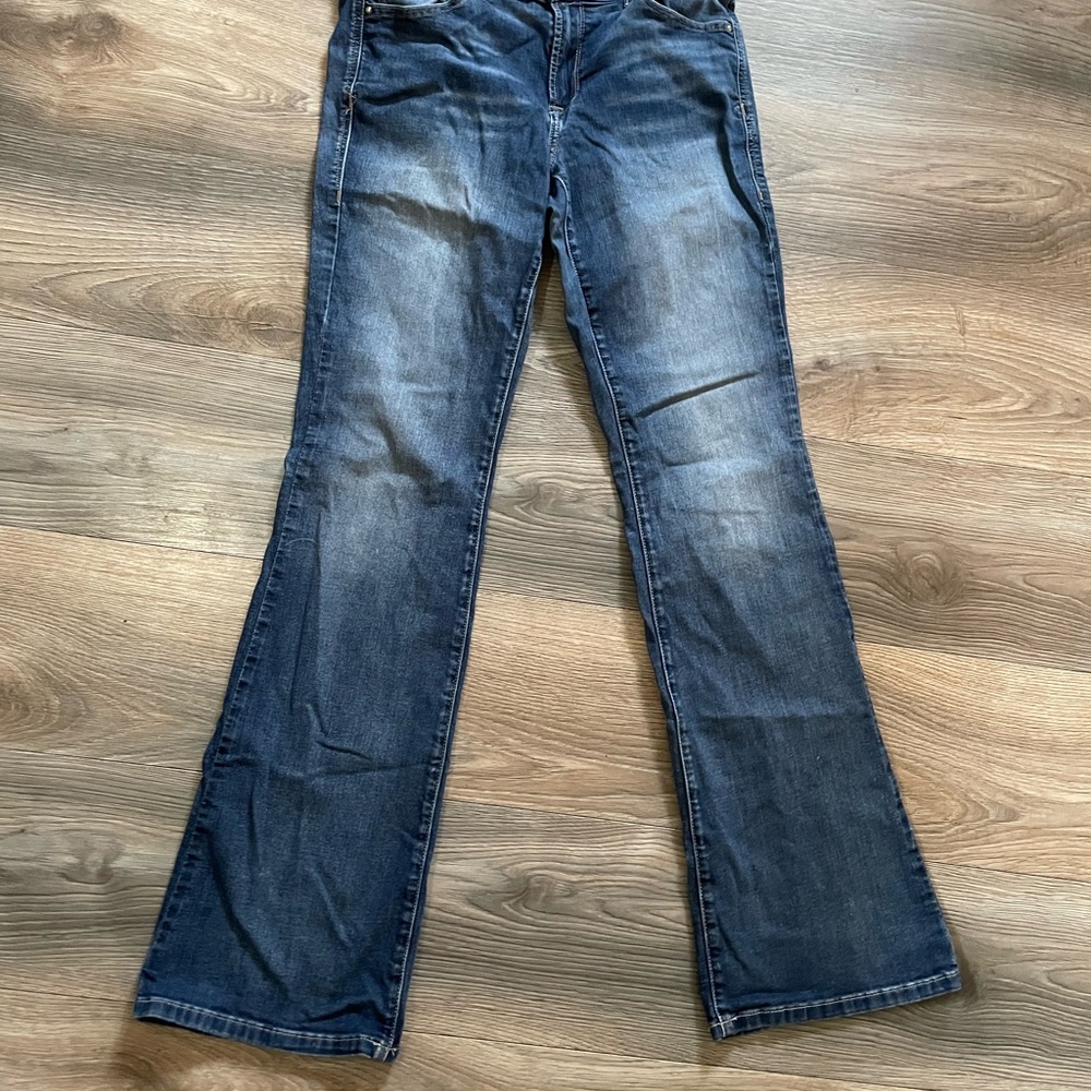 Women’s ariat bootcut jeans size 30L